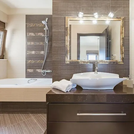 ヴィラ Halide Luxury