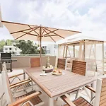 Halide Luxury Vila