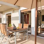 Halide Luxury * Ixia (Rhodes)